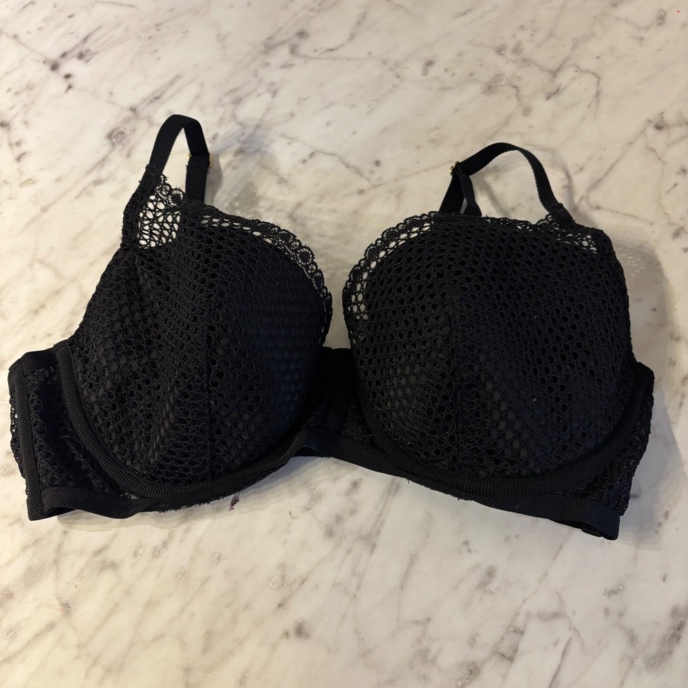 VICTORIAS SECRET Women Black Lace Plunge Bra 36D‎ Underwire Sexy Sheer Mesh